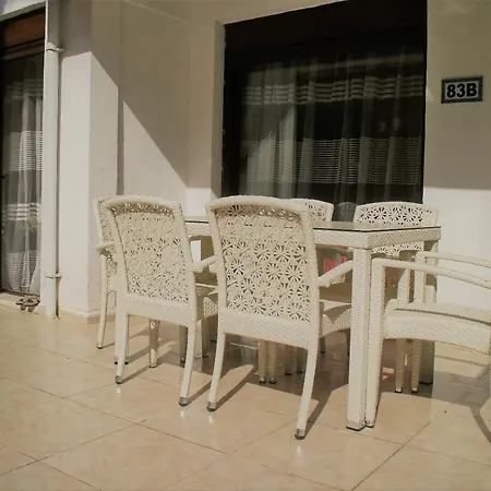Kusadasi Merkezde Villa * كوشاداسيه